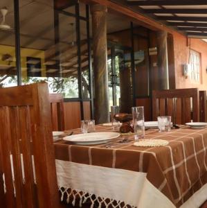 Restaurace v ubytování Yala Trails