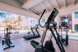 Fitness centrum a/nebo fitness zařízení v ubytování Arubas Life 403