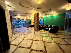 Fotografie z fotogalerie ubytování Aryana Queen Beach Resort v destinaci Wadduwa