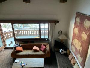 Ein Sitzbereich in der Unterkunft Chalet mit Blick auf den Gotschna