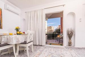 A balcony or terrace at Apartamento Mágico Javea Arenal