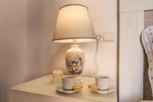 Coffee and tea making facilities at Apartamento Mágico Javea Arenal
