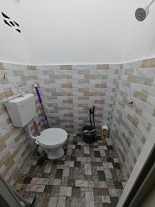 Bilik mandi di Homestay Banting #7, TUTUP SEMENTARA