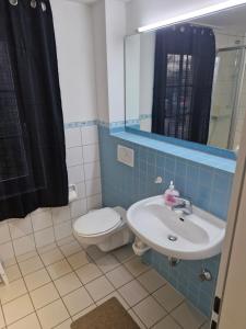 Ένα μπάνιο στο Ronahi`s Hotel & Pansion