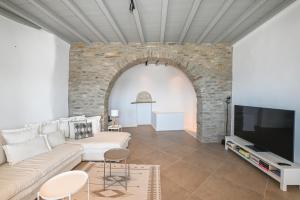 Et tv og/eller underholdning på Stone Grey Arnados