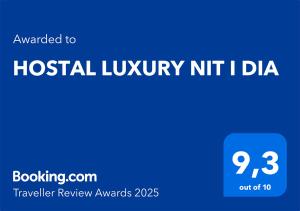 Ein Zertifikat, Auszeichnung, Logo oder anderes Dokument, das in der Unterkunft HOSTAL LUXURY NIT I DIA ausgestellt ist