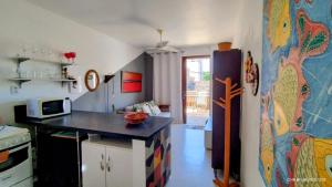 Kuchyň nebo kuchyňský kout v ubytování Casa Dendê Praia do Forte + 6 fotografií