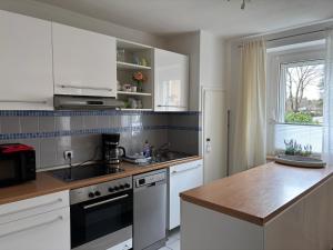 Küche/Küchenzeile in der Unterkunft Ferienwohnung Lechfeld