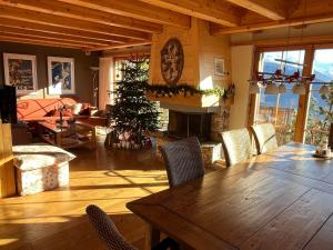 Posezení v ubytování Beautiful chalet with exceptional view