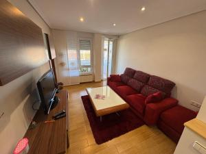 Μια τηλεόραση ή/και κέντρο ψυχαγωγίας στο Nuevo!Suances Garaje 5 min playa