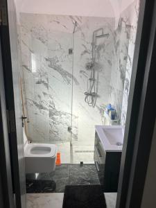 Koupelna v ubytování Appartement Yasmine avec Jacuzzi