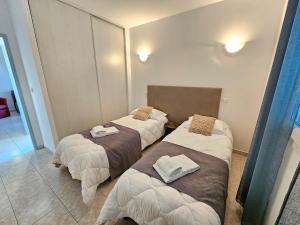 Postel nebo postele na pokoji v ubytování Domaine U Pozzu