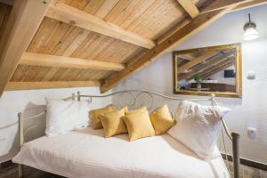Ένα ή περισσότερα κρεβάτια σε δωμάτιο στο Holiday Home Irena with sea view