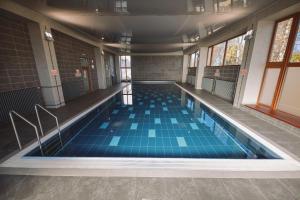 ATLAS Hotel Tatry内部或周边的泳池