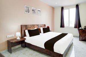 Afbeelding uit fotogalerij van Townhouse Mansarovar Formerly Hotel Palm Tree in Jaipur