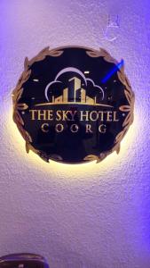 Certifikát, hodnocení, plakát nebo jiný dokument vystavený v ubytování The Sky Hotel Coorg