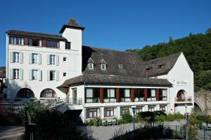 Gallery image of Hôtel La Rivière in Entraygues-sur-Truyère