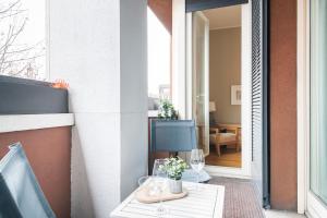 A balcony or terrace at Wonderful Brera flat