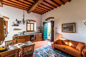 Χώρος καθιστικού στο Borghetto Il Poggiolo Mugello - Affitti Brevi Italia