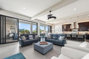 Posezení v ubytování Black Pearl by Sun Palace Vacations