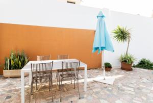 Patio alebo iná vonkajšia časť ubytovania La Villa Suite Málaga
