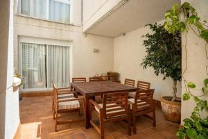 Fotografia z galérie ubytovania Comfortable House in Sitges with Shared Pool v destinácii Sitges