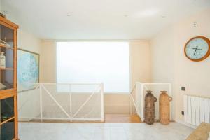 Posteľ alebo postele v izbe v ubytovaní Comfortable House in Sitges with Shared Pool