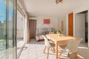 Fotografie z fotogalerie ubytování AS21487 - Charmant studio au cœur du centre ville à 2 pas de la plage v destinaci Le Grau-du-Roi + 3 fotografie