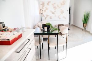 Posezení v ubytování NYA Boutique Suite