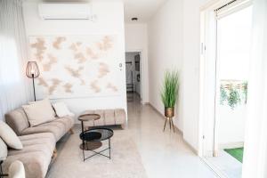 Posezení v ubytování NYA Boutique Suite