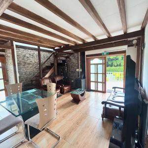 Posezení v ubytování Forest House