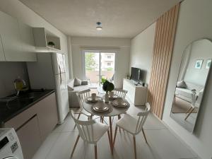 Kuchyň nebo kuchyňský kout v ubytování Republica Apartment
