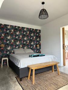 Voodi või voodid majutusasutuse Jayhden New Stay & Pool with Ocean View Curaçao toas
