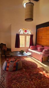 Ένα ή περισσότερα κρεβάτια σε δωμάτιο στο Beit Faris Wa Lucia