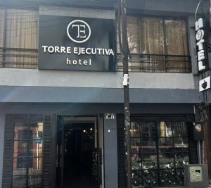 Certifikát, hodnocení, plakát nebo jiný dokument vystavený v ubytování TORRE EJECUTIVA hotel