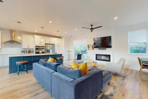 TV a/nebo společenská místnost v ubytování Chardonnay Getaway