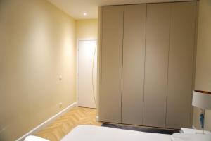 Postel nebo postele na pokoji v ubytování Logement aux portes de Monaco