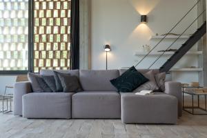 A seating area at Relais Casale Valigi