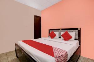 Postel nebo postele na pokoji v ubytování Super Hotel O Siddhartha Guest House + 21 fotografií