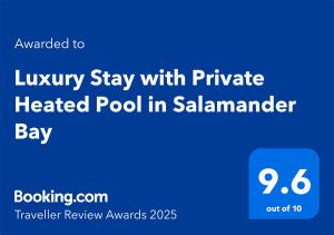 Luxury Stay with Private Heated Pool in Salamander Bay的证书、奖牌、标识或其他文件