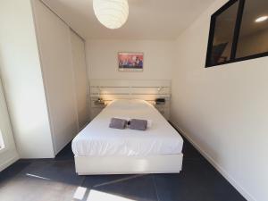 Fotografie z fotogalerie ubytování T2 cœur de ville moderne CLIM WIFI Terrasse - ROSSIconciergerie - Linge en option v destinaci La Grande-Motte