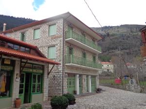 Photo de la galerie de l'établissement Alonaki Guesthouse, à Plátanos