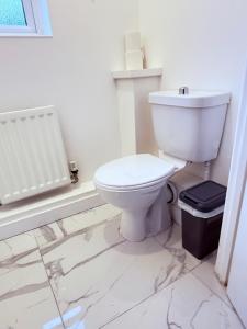 Ένα μπάνιο στο Serenity Cosy Haven +17 φωτογραφίες