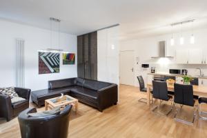 Гостиная зона в Modern Apartment in the Luxury Complex Marthashof
