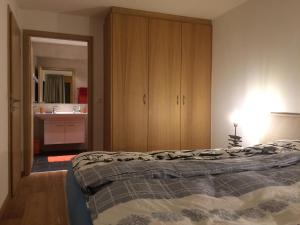 Postel nebo postele na pokoji v ubytování Lovely apartment with mountain views