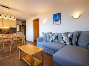 Posezení v ubytování Spacious apartment with terrace
