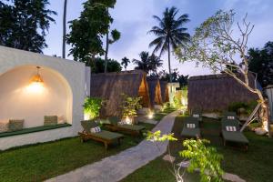 Giardino di Manram Glamping Weligama