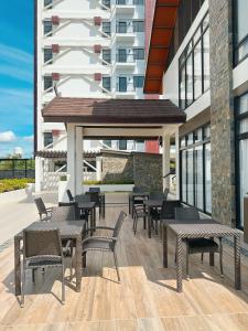Balkón nebo terasa v ubytování Resort Vibes Fully Furnished Condo in Cebu
