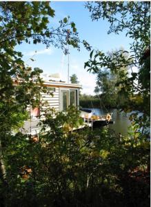 Afbeelding uit fotogalerij van FLOATING Villa in Vreeland