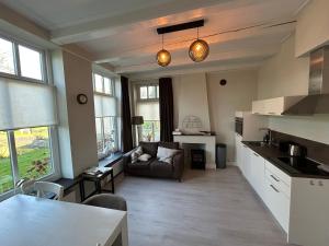 Η κουζίνα ή μικρή κουζίνα στο BNB Idaerd